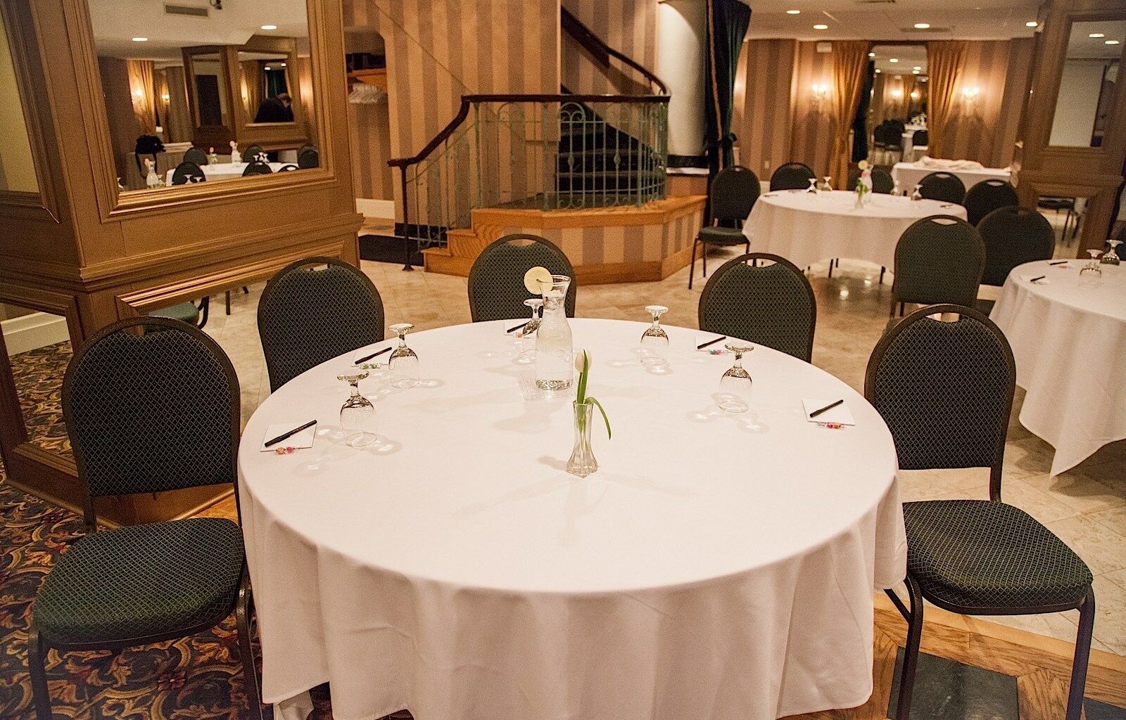 Landmark Inn มาร์เคท ภายนอก รูปภาพ